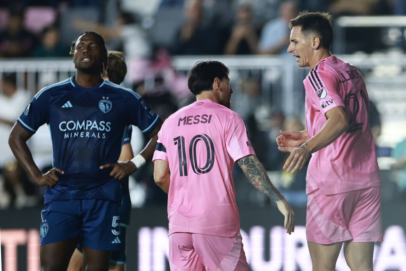 梅西破门助巴萨客场取胜，稳固前四位置