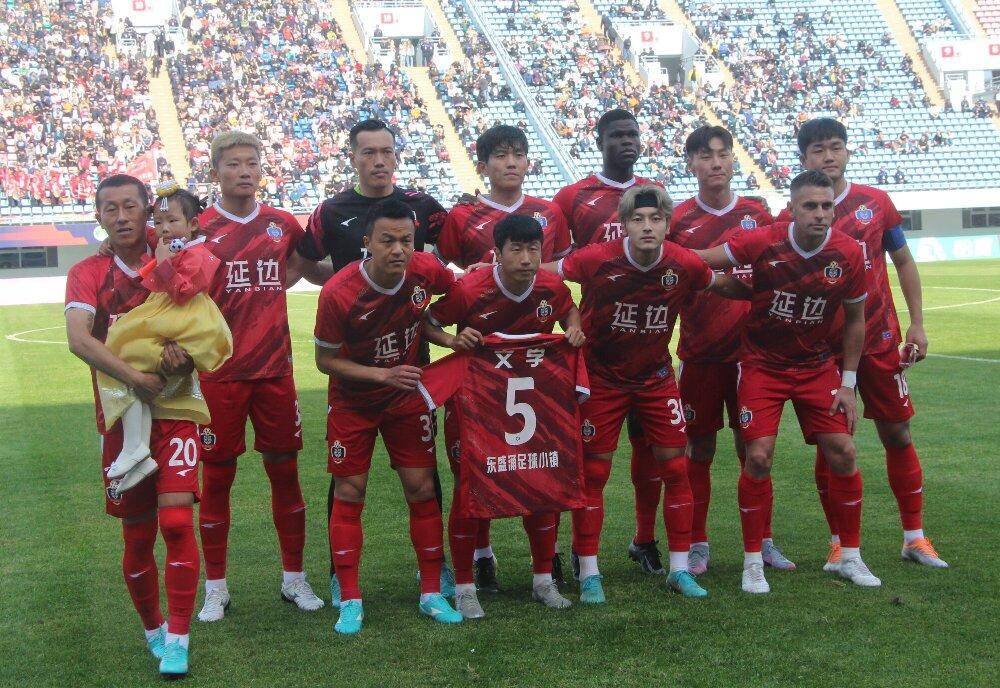 佛罗伦萨主场憾平，虽有遗憾表现亮眼