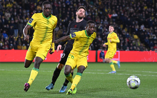 南特客场遭逢失利,陷入法国联赛保级压力 南特客场遭逢失利,陷入法国联赛保级压力