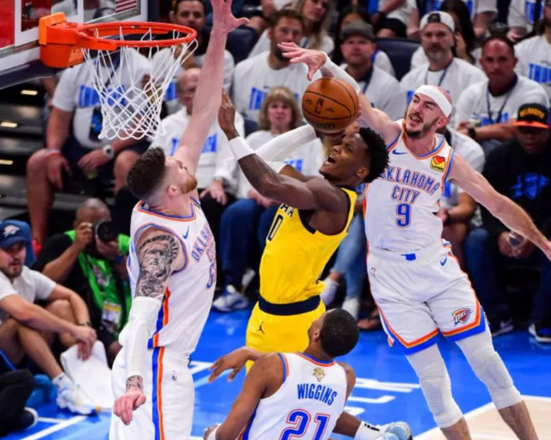 包含步行者队成功逆袭雷霆队,稳固季后赛席位的词条 包含步行者队成功逆袭雷霆队,稳固季后赛席位的词条