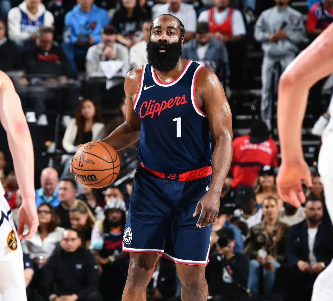 掘金队大胜，主帅盛赞球队表现出色