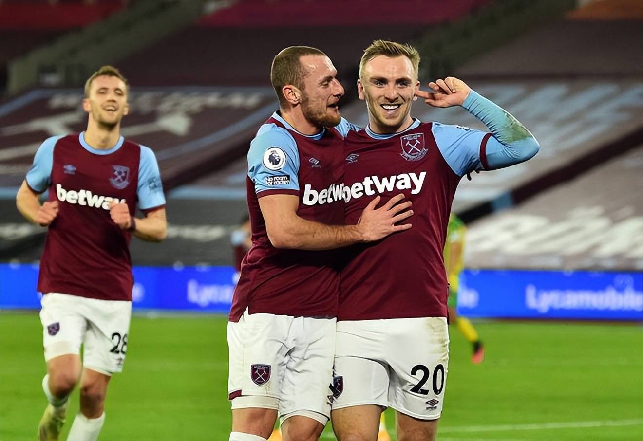 勒沃库森险胜霍芬海姆，取得关键三分的简单介绍