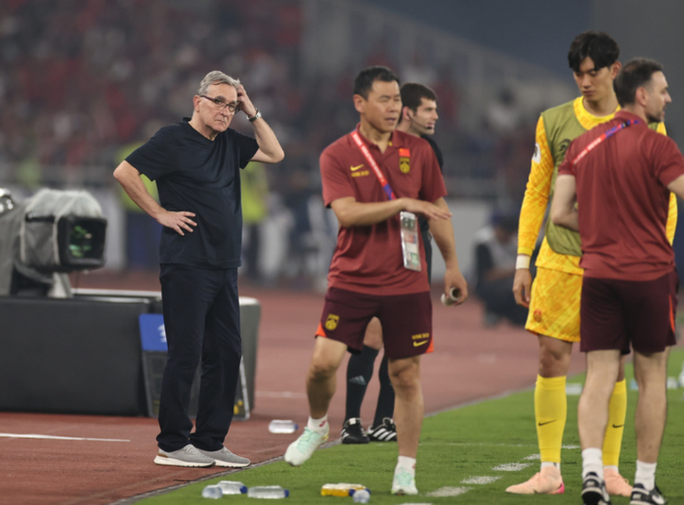 国足表现抢眼，备战国际足球挑战，球迷期待的简单介绍