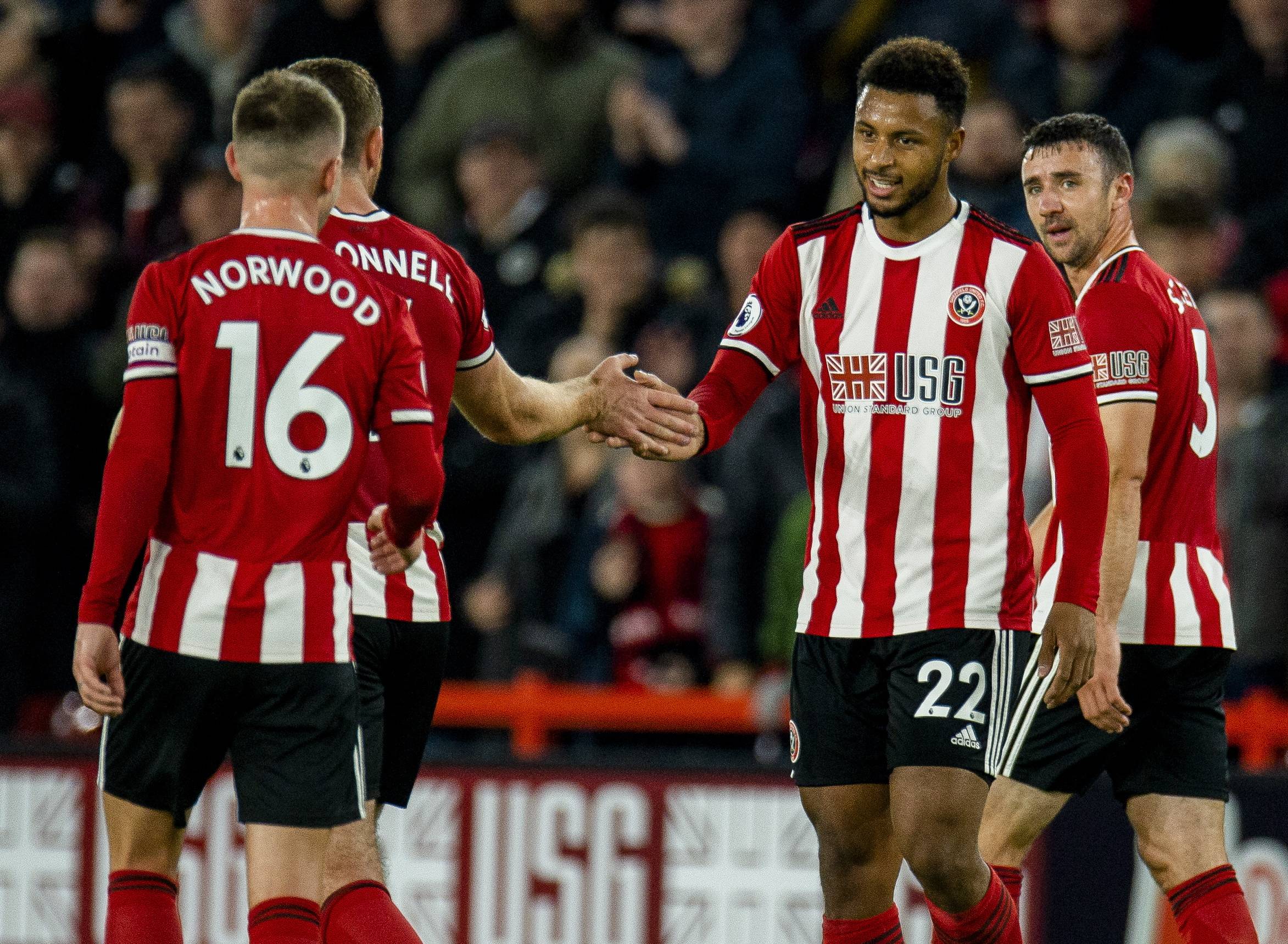 国际米兰击败热那亚,继续领跑榜首 国际米兰击败热那亚,继续领跑榜首