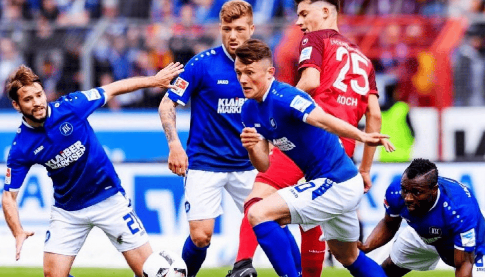 柏林赫塔坚守主场，堂堂获胜领先