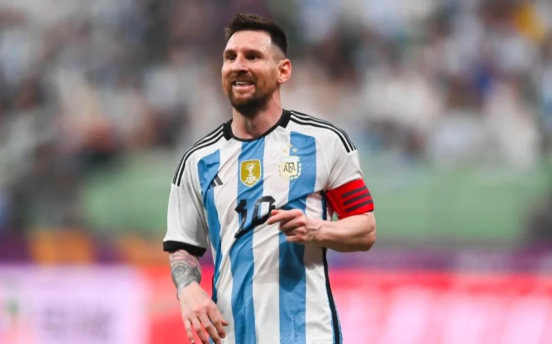 关于南美足球赛场上的热门球队,谁将问鼎冠军的信息 关于南美足球赛场上的热门球队,谁将问鼎冠军的信息