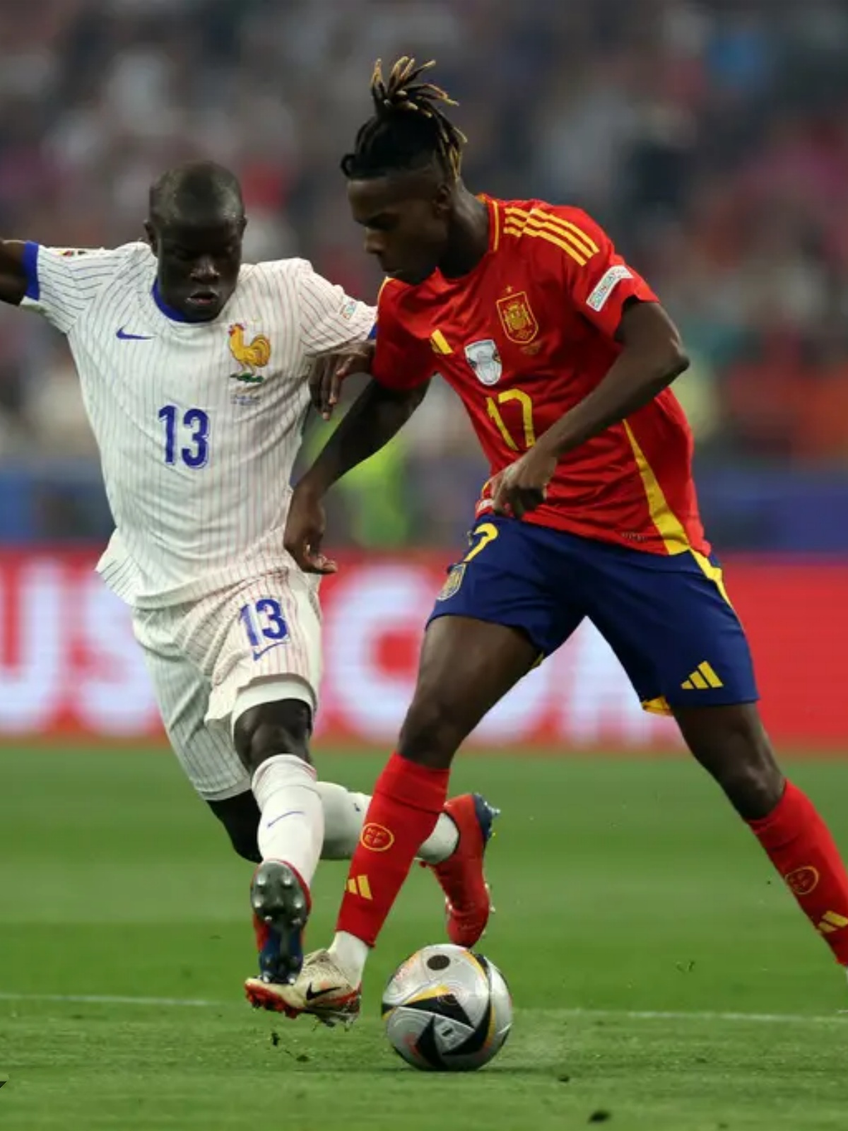 西班牙逆转瑞士，晋级欧洲预选赛半决赛的简单介绍