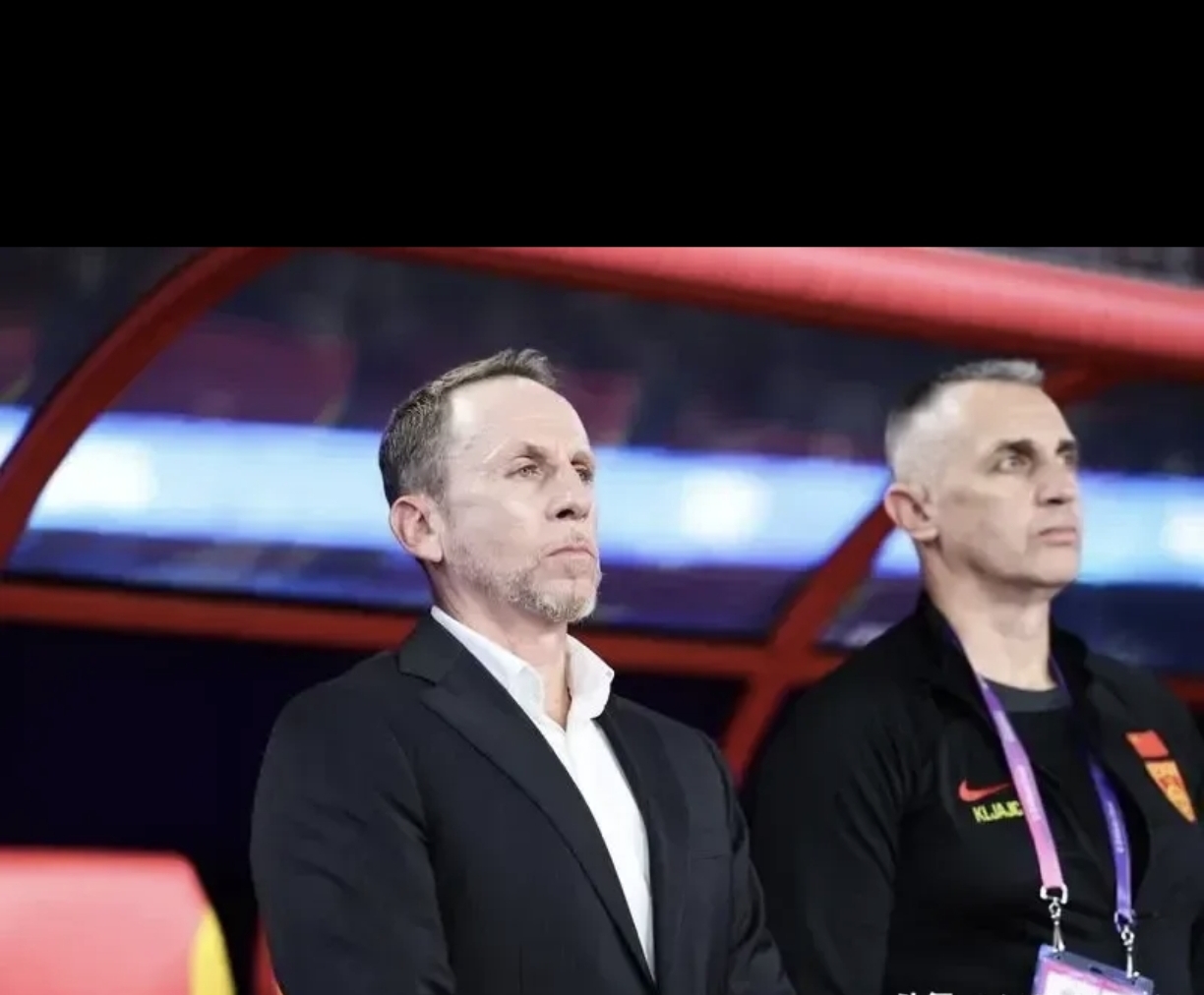 包含沃尔夫斯堡迎来新任主教练，球队迎来新的气象的词条